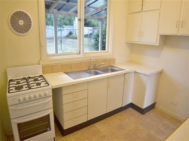 29 Damon Road, Mount Waverley VIC 3149