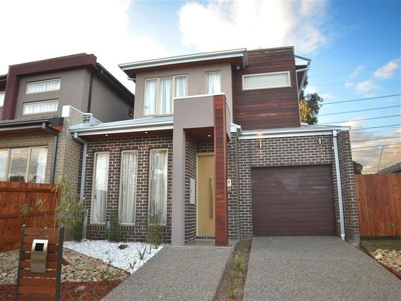 3b Chivers Avenue, Glen Waverley VIC 3150