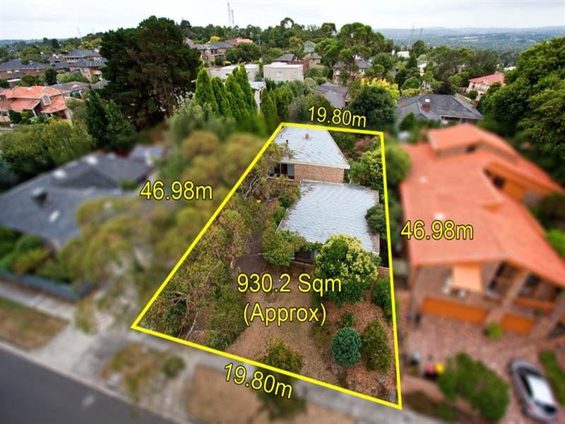 1 Sheringham Drive, Wheelers Hill VIC 3150