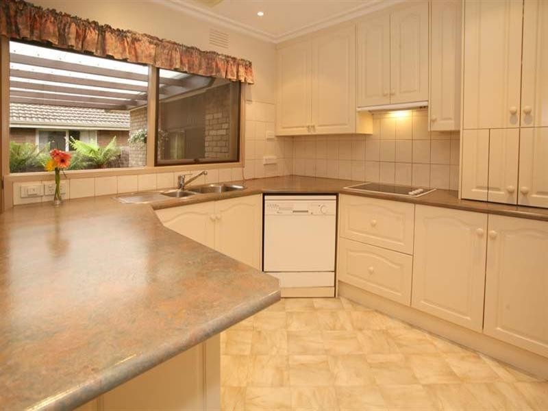 297 Gallaghers Road, Glen Waverley VIC 3150