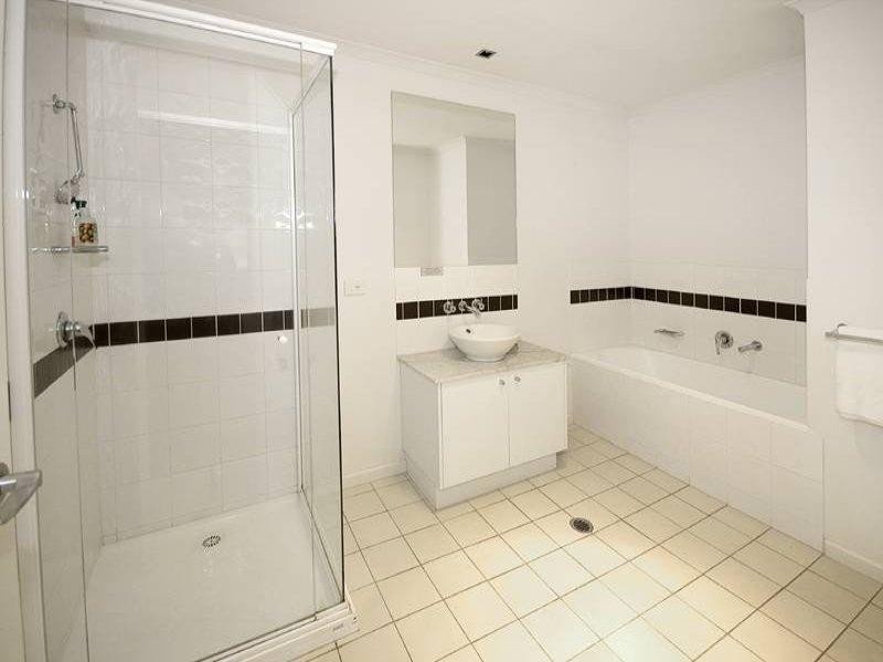 24/2-4 Blair Road, Glen Waverley VIC 3150