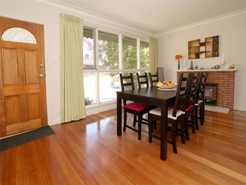 2 The Ridge, Glen Waverley VIC 3150