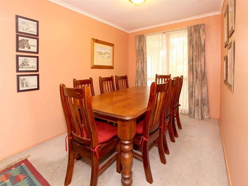 18 Hilton Street, Mount Waverley VIC 3149