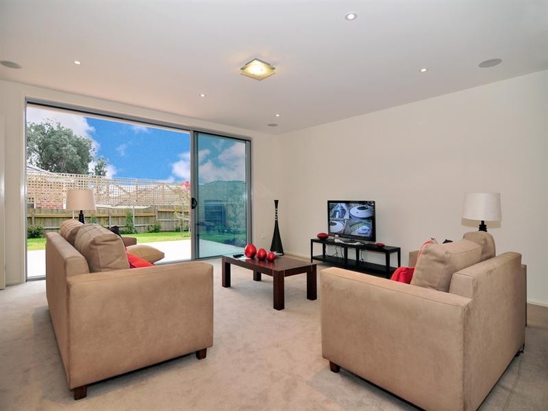 331 Gallaghers Road, Glen Waverley VIC 3150