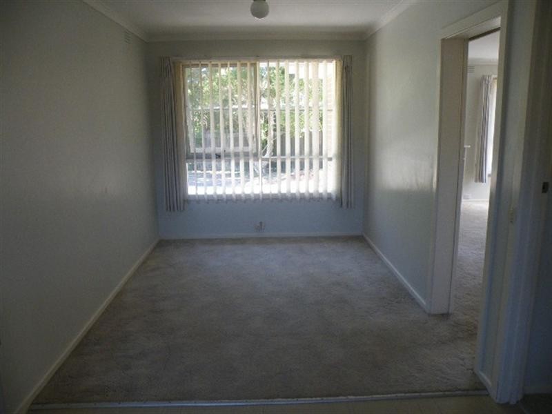 1/15 Crown Street, Glen Waverley VIC 3150