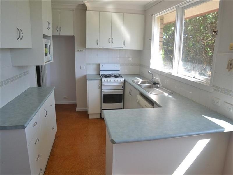 2/95 Ferntree Gully Road, Mount Waverley VIC 3149