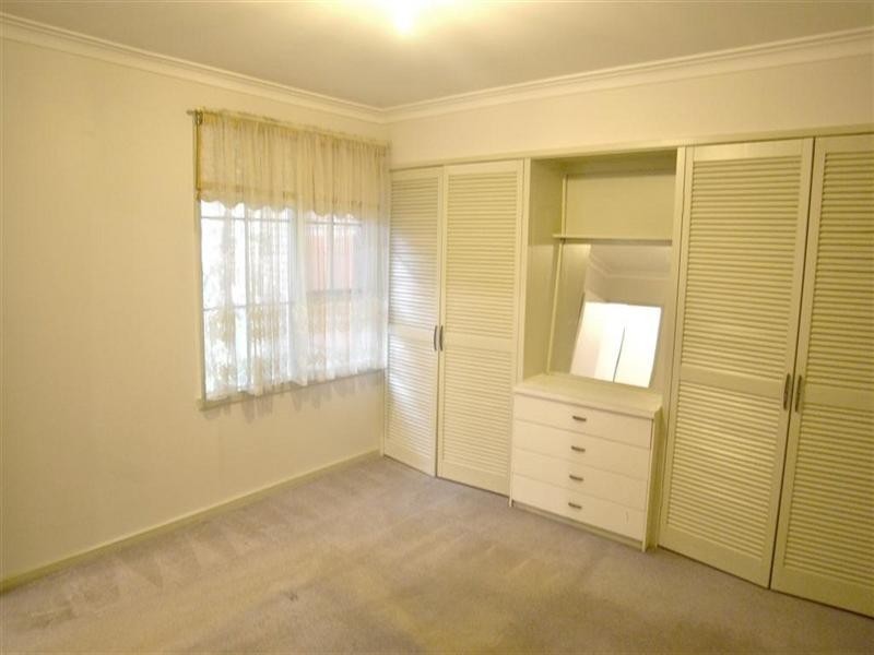 2/95 Ferntree Gully Road, Mount Waverley VIC 3149