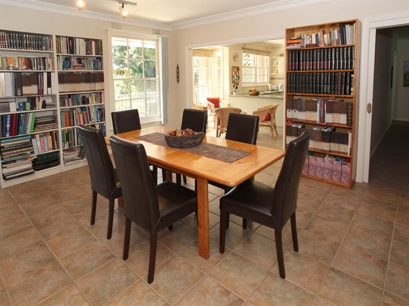 19 Townsend Street, Glen Waverley VIC 3150