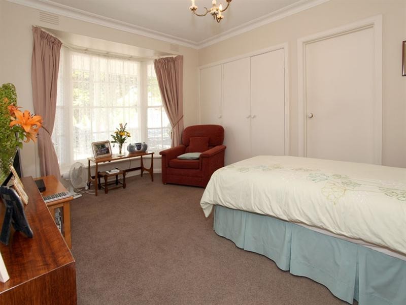 19 Townsend Street, Glen Waverley VIC 3150