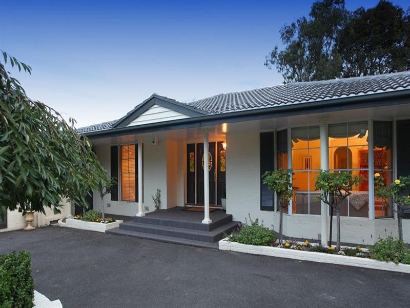 28 Marykirk Drive, Wheelers Hill VIC 3150