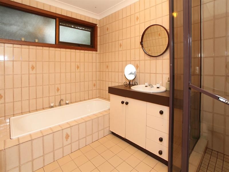 1 Glebe Place, Wheelers Hill VIC 3150