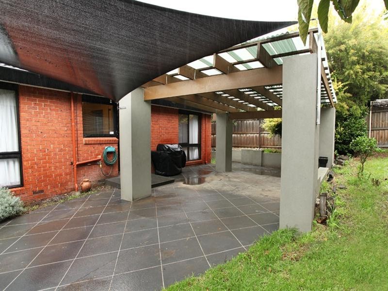1 Glebe Place, Wheelers Hill VIC 3150