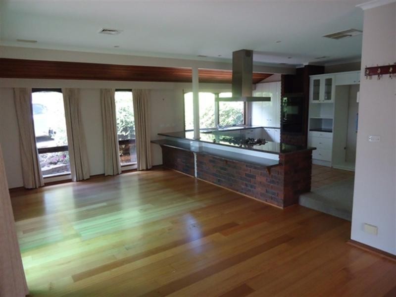 3 Newark Court, Glen Waverley VIC 3150