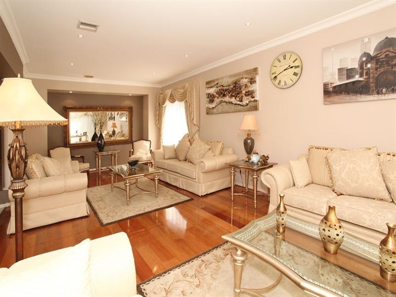 119 Herriotts Boulevard, Glen Waverley VIC 3150