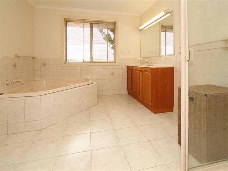 1 Danube Place, Mulgrave VIC 3170