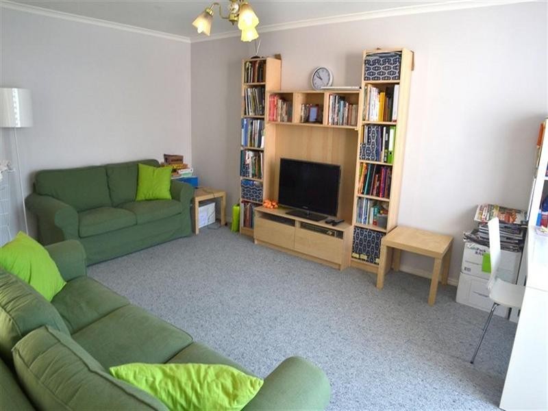 2/21 Fairhills Parade, Glen Waverley VIC 3150