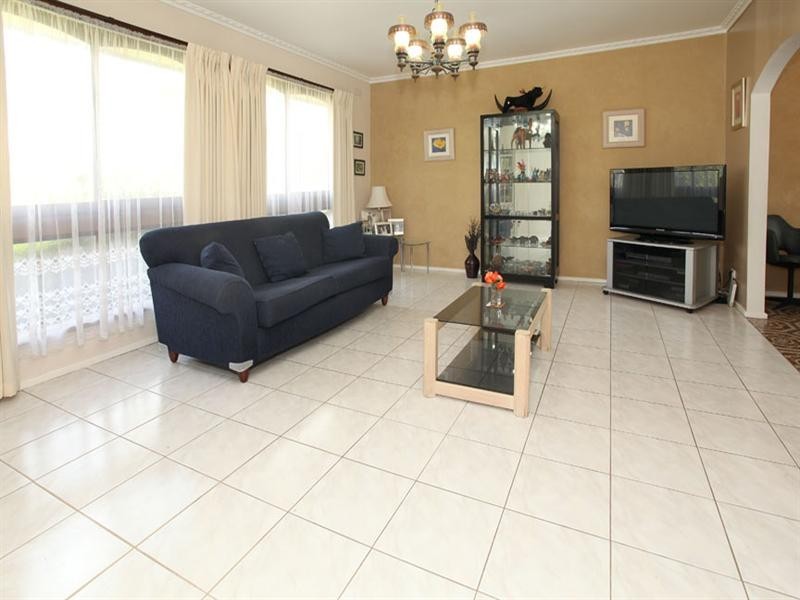 509 Ferntree Gully Road, Glen Waverley VIC 3150