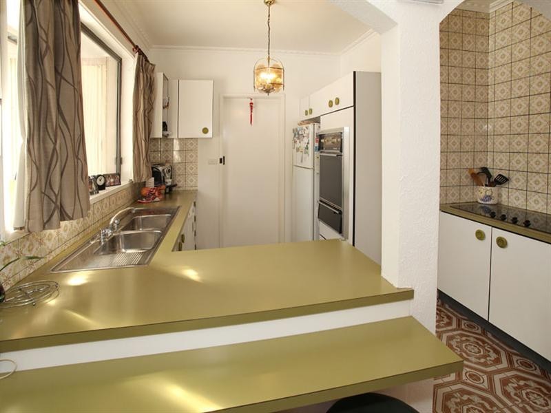 509 Ferntree Gully Road, Glen Waverley VIC 3150