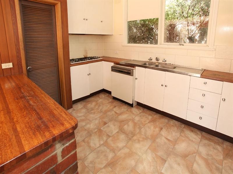 7 Claremount Court, Glen Waverley VIC 3150