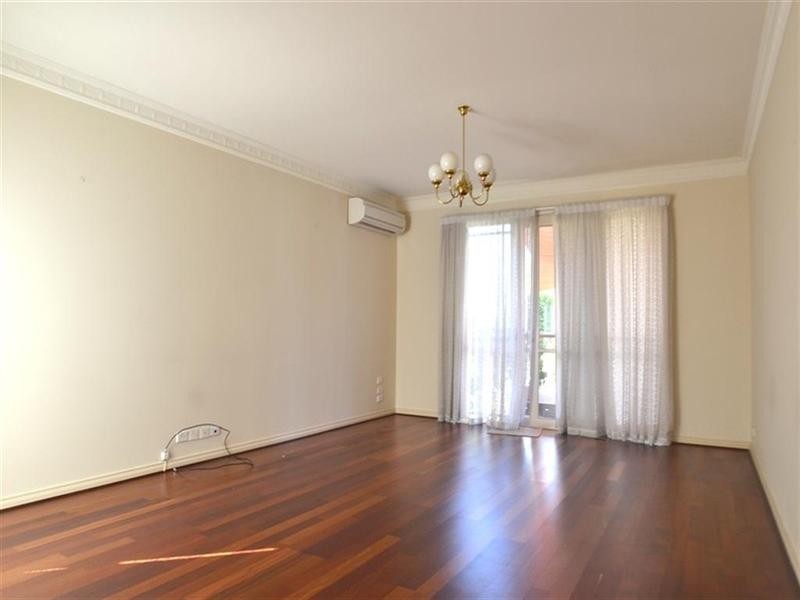 5 Lowana Crescent, Forest Hill VIC 3131