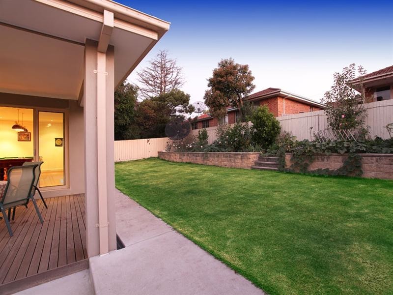 14 Fairhills Parade, Glen Waverley VIC 3150