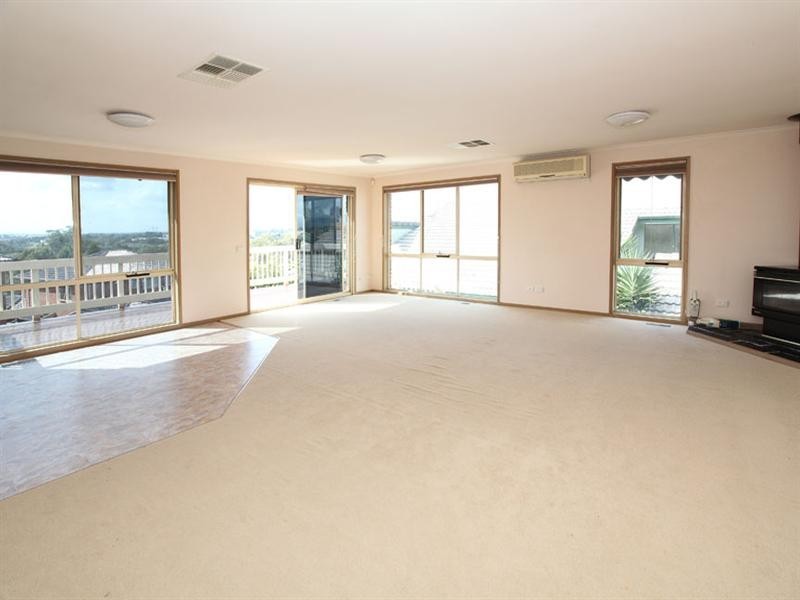 6 Katoomba Drive, Mulgrave VIC 3170