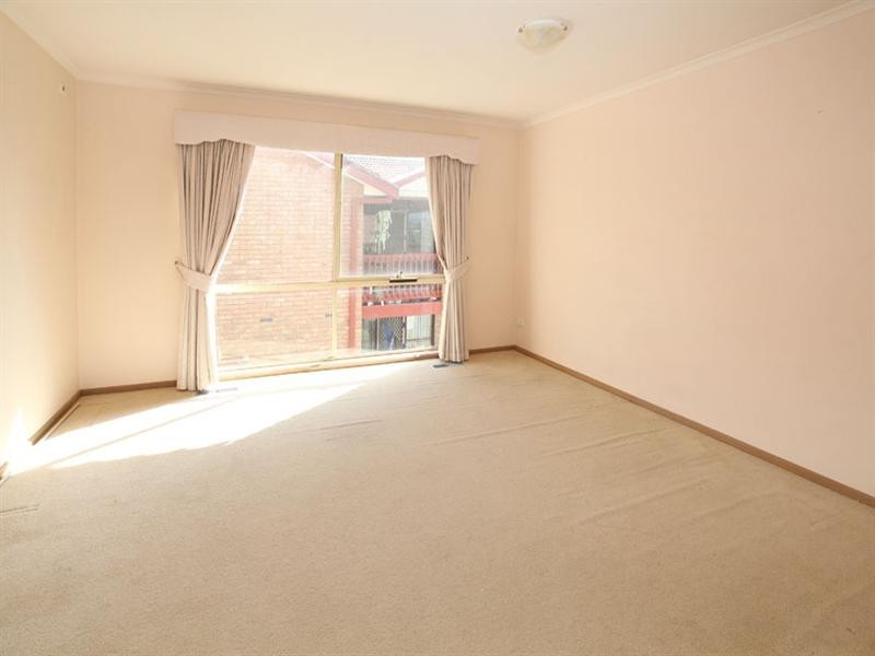 6 Katoomba Drive, Mulgrave VIC 3170