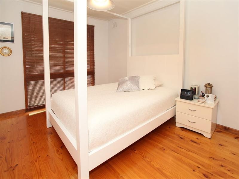 27 The Woodland, Wheelers Hill VIC 3150