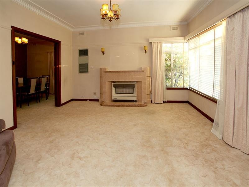 16 Orchard Street, Glen Waverley VIC 3150