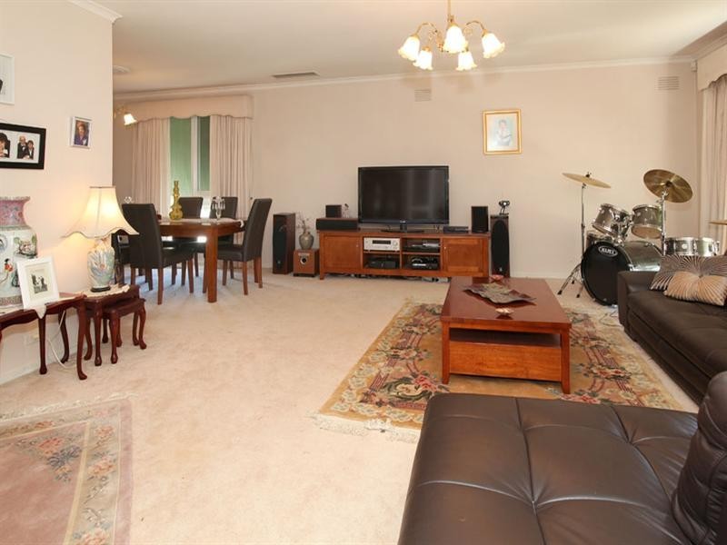 10 George Road, Vermont South VIC 3133
