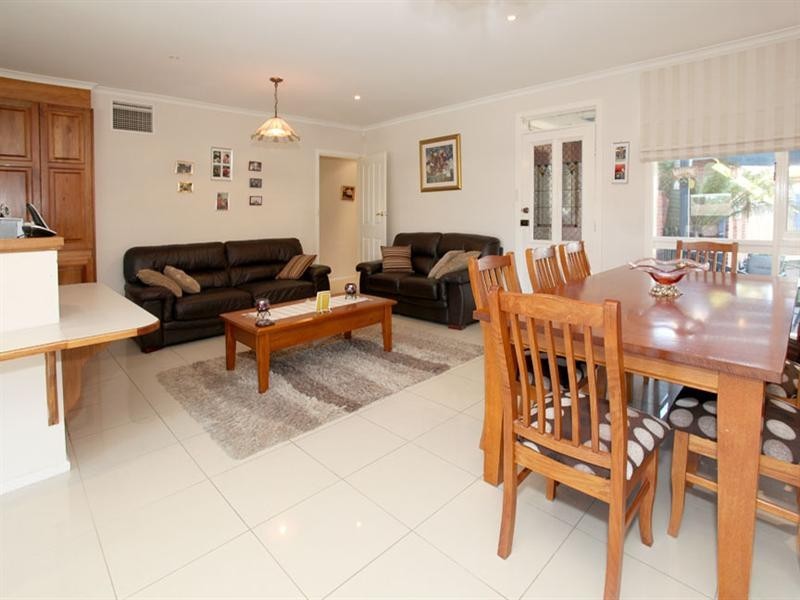 10 George Road, Vermont South VIC 3133
