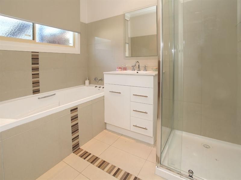 10 George Road, Vermont South VIC 3133