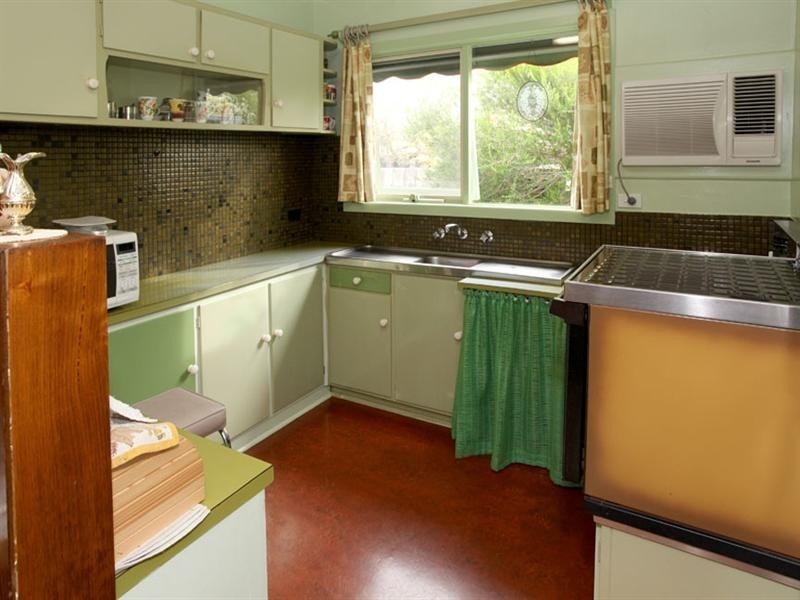 6 Catherine Avenue, Mount Waverley VIC 3149