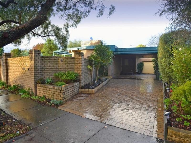 6 Oakton Court, Wheelers Hill VIC 3150