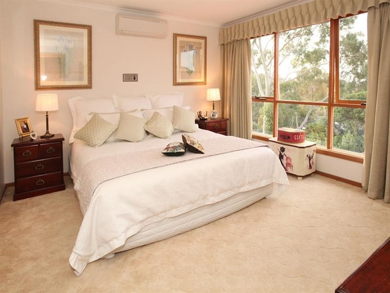 29 Craig Hill Drive, Wheelers Hill VIC 3150