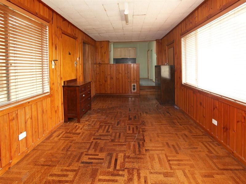 16 Charlton Street, Springvale VIC 3171