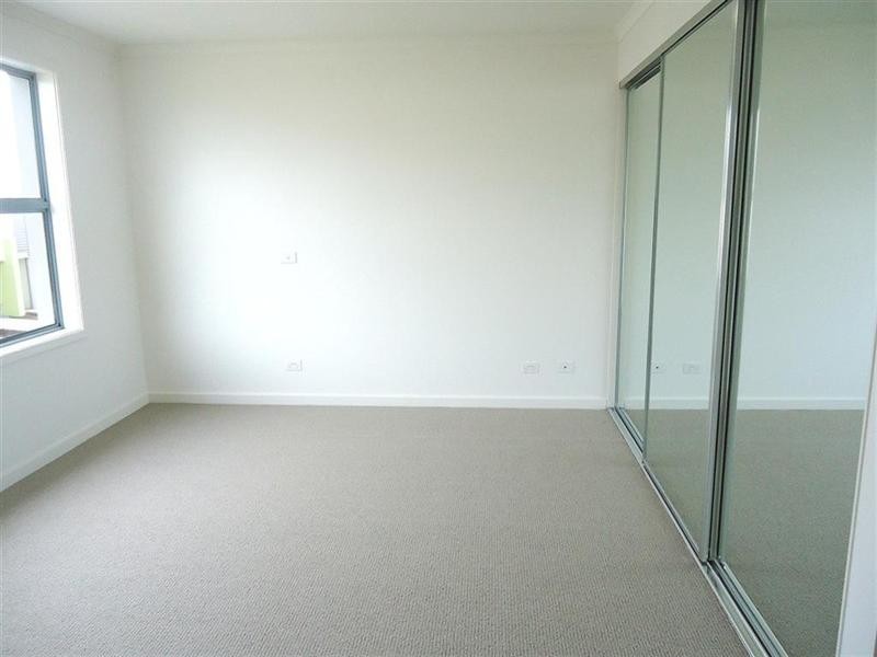 25 Brunton Crescent, Mulgrave VIC 3170