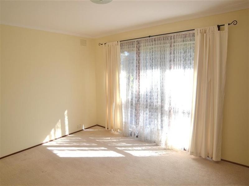 126 Haverbrack Drive, Mulgrave VIC 3170