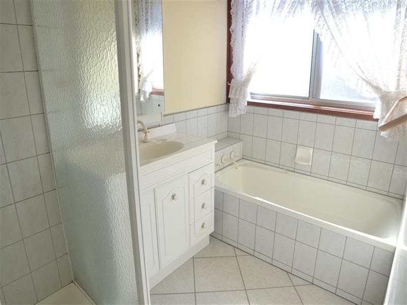 126 Haverbrack Drive, Mulgrave VIC 3170