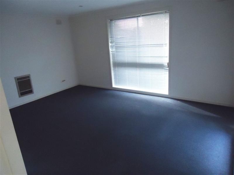 2/587 High Street Road, Mount Waverley VIC 3149