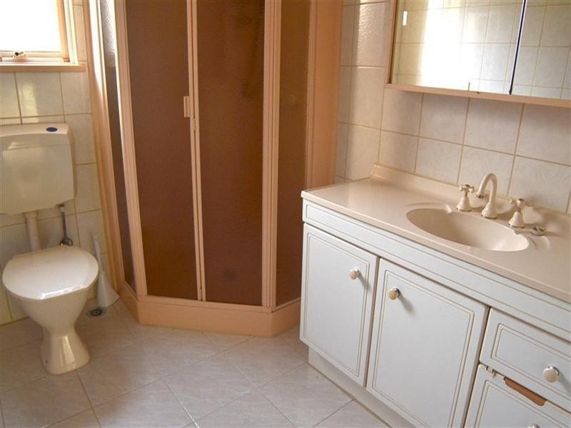 51 Watsons Road, Glen Waverley VIC 3150