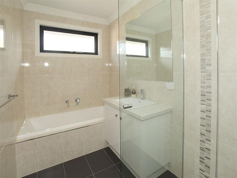 1/3 Ivanhoe Street, Glen Waverley VIC 3150