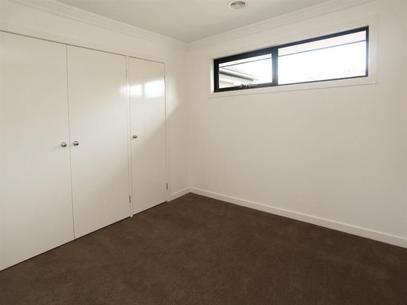 1/3 Ivanhoe Street, Glen Waverley VIC 3150