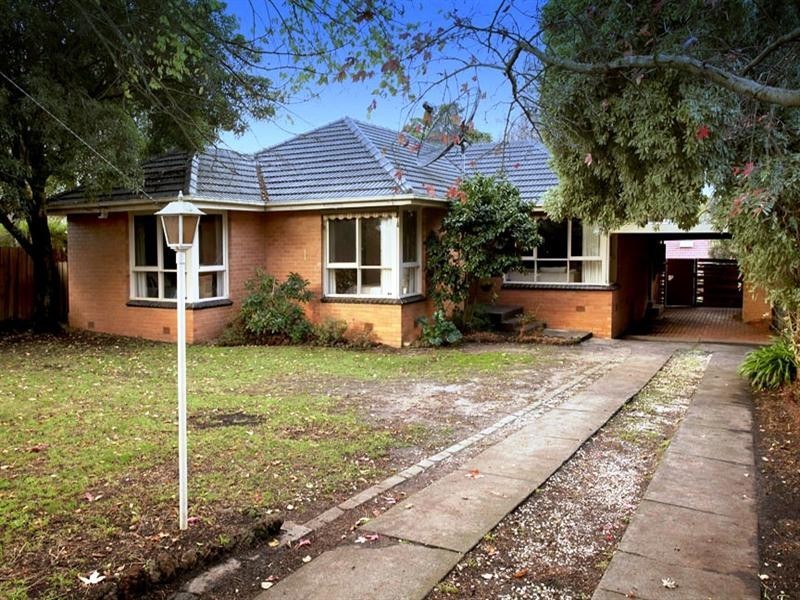 18 Walter Street, Glen Waverley VIC 3150