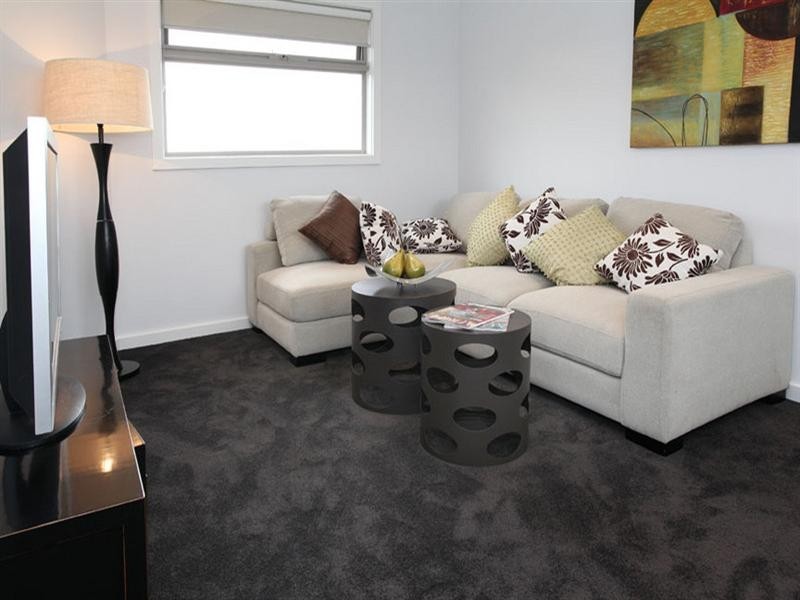 1/2 Heath Street, Glen Waverley VIC 3150