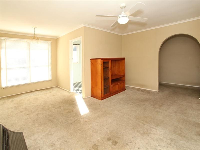 43 Whites Lane, Glen Waverley VIC 3150