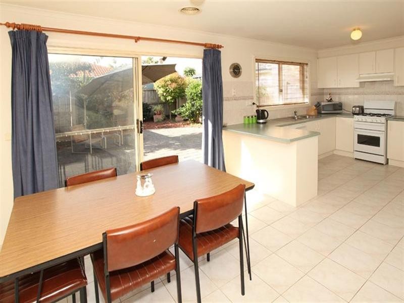 3/4 Dendy Court, Mulgrave VIC 3170