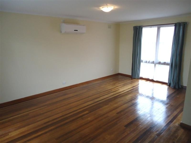 211 Jacksons Road, Noble Park North VIC 3174