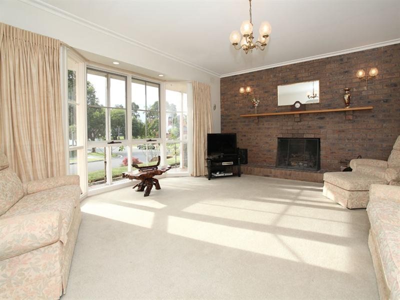 69 Strickland Drive, Wheelers Hill VIC 3150