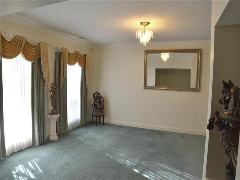 38 Nottingham Street, Glen Waverley VIC 3150